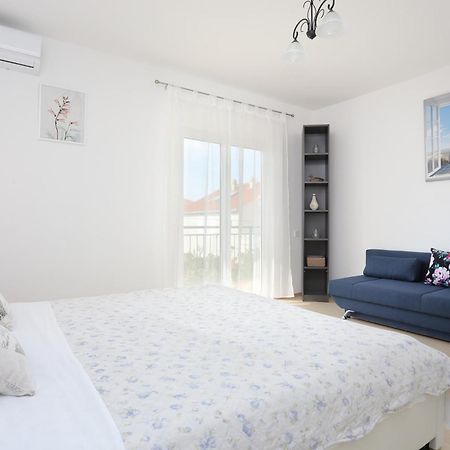Seaside Holiday House Poljica, Trogir - 5161 Marina Rum bild
